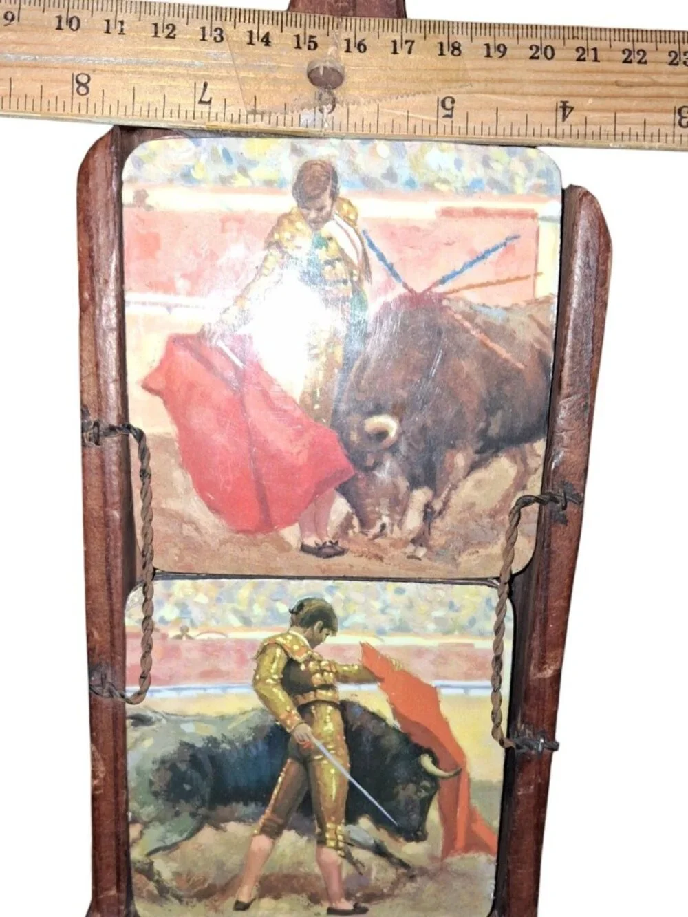 wooden wall matador/Spain coaster hanging display box vintage decor